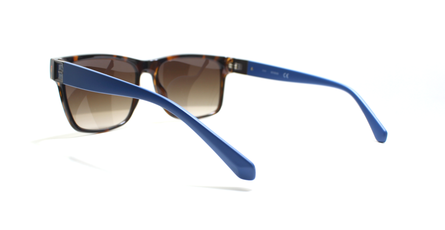 Guess 00004 52F  Гранд Сити Оптика