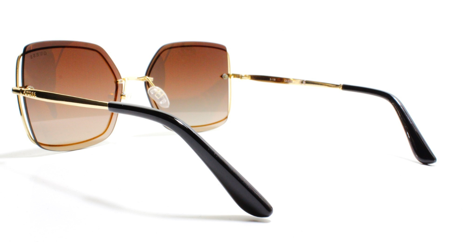 Guess 7618 32G  Гранд Сити Оптика